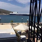 Melisa Konukevi Çeşme